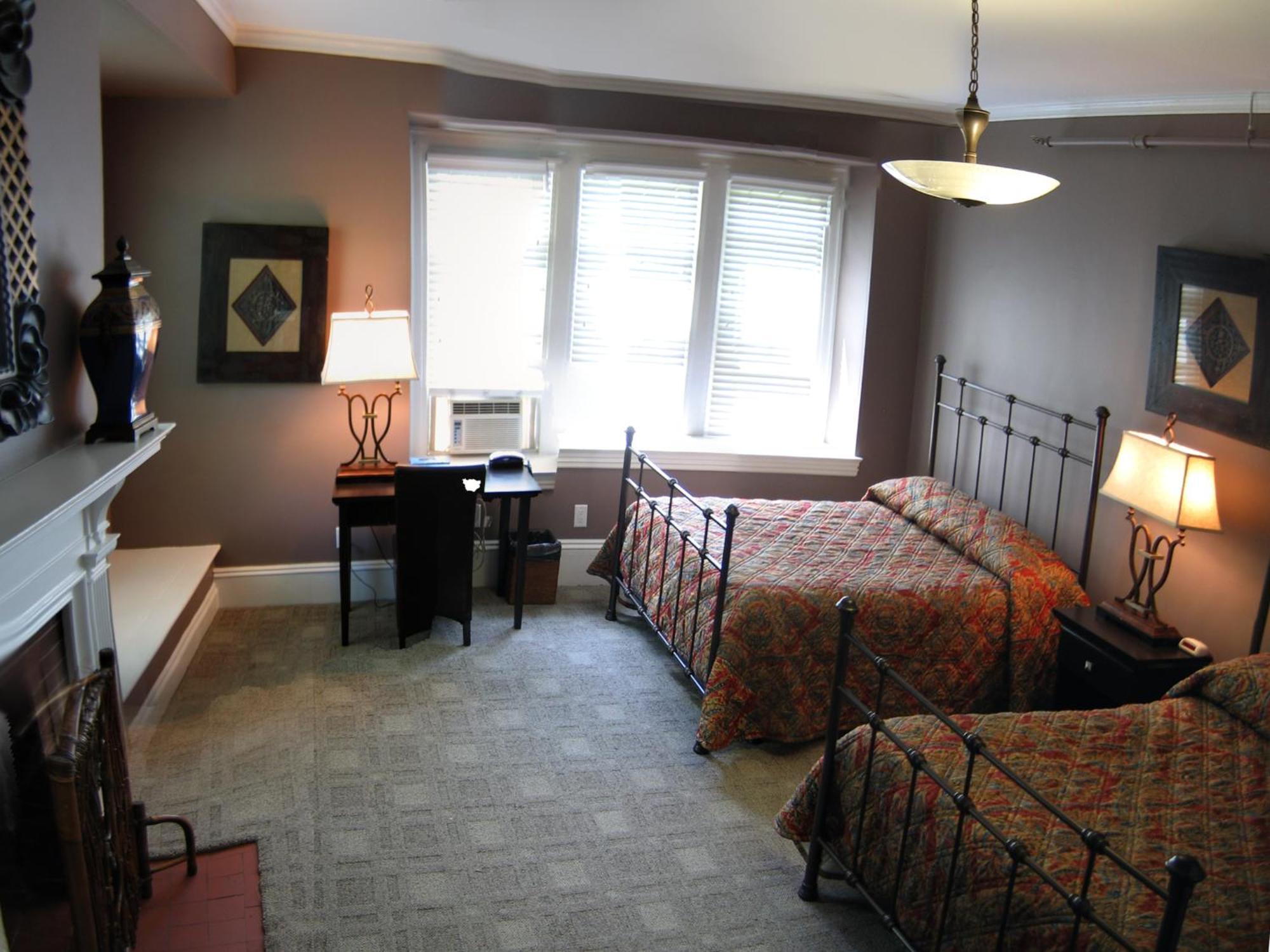 Longwood Inn Brookline Dış mekan fotoğraf