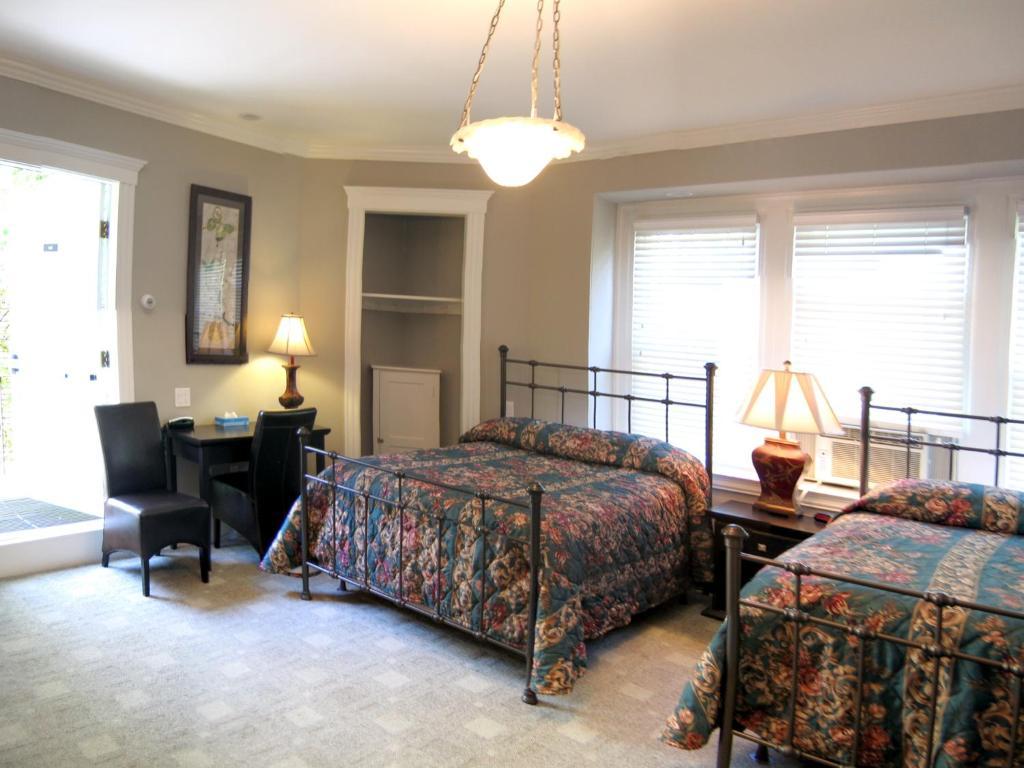 Longwood Inn Brookline Dış mekan fotoğraf